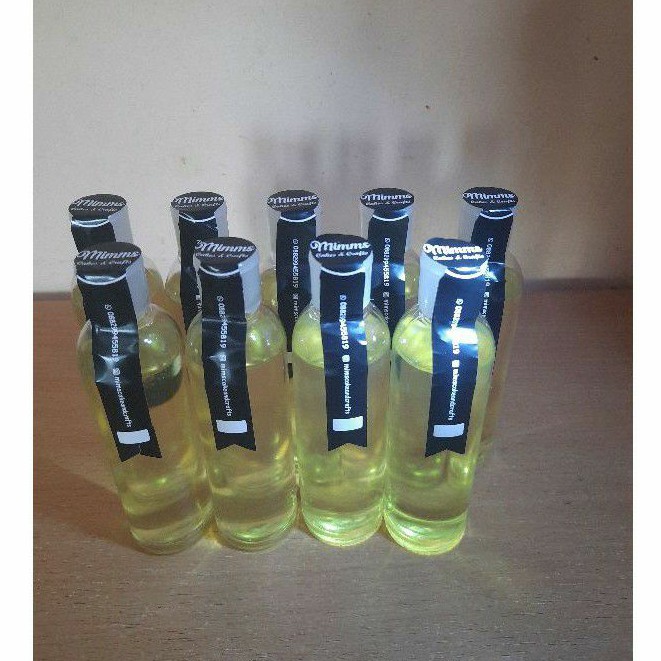 

Minyak kelapa hijau asli 100% homemade