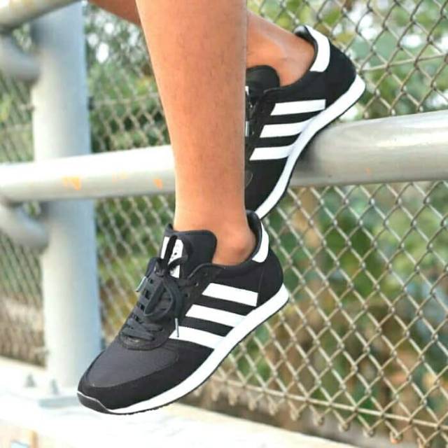 ADIDAS ZX RACER BLACK WHITE ORIGINAL