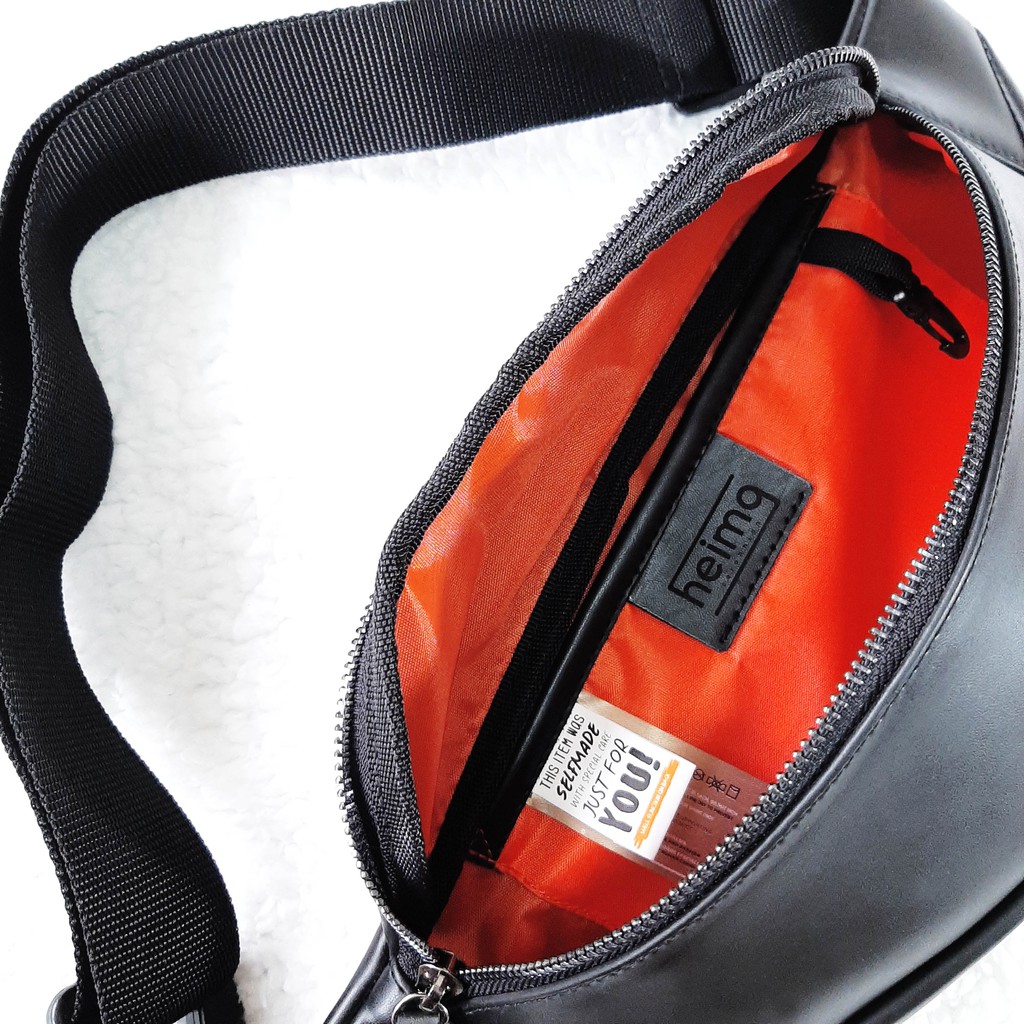 HIGH QUALITY! Waistbag UNISEX Finest Faux LEATHER Basic Pria &amp; Wanita (HEIMA)