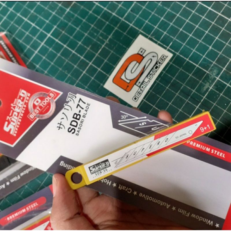 

Isi Cutter Sasori Blade SDB 77 Refill Cutter Super D Japan SDB 50 runcing pertube isi 10pcs