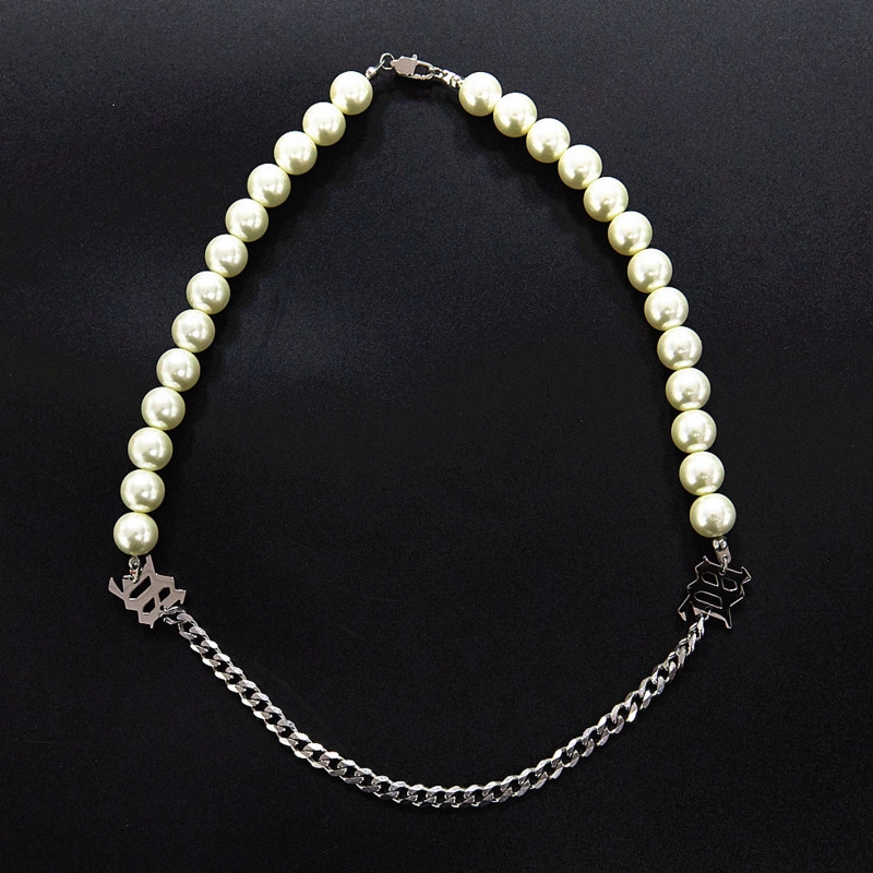 19169Temperament Pearl Letter Titanium Steel Necklace，Bundi hip hop chain stitching clavicle chain