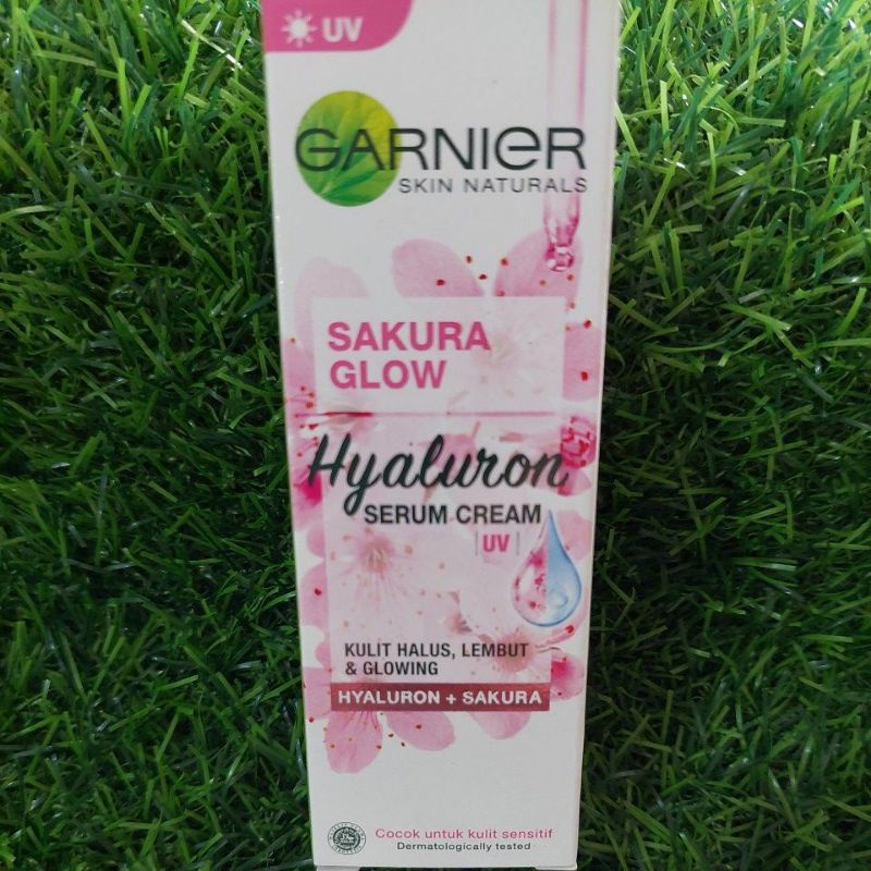 PROMO GARNIER SAKURA GLOW HYALURON SERUM CREAM UV 20 ml/GARNIER/SERUM CREAM UV