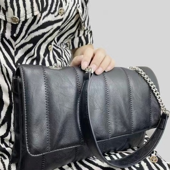 shoulder bag wanita tas bahu wanita crossbody bag hand bag wanita tas wanita kekinian tas kulit wanita tas wanita import tas fashion wanita tas wanita terbaru tas import wanita COD tas wanita murah tas wanita branded