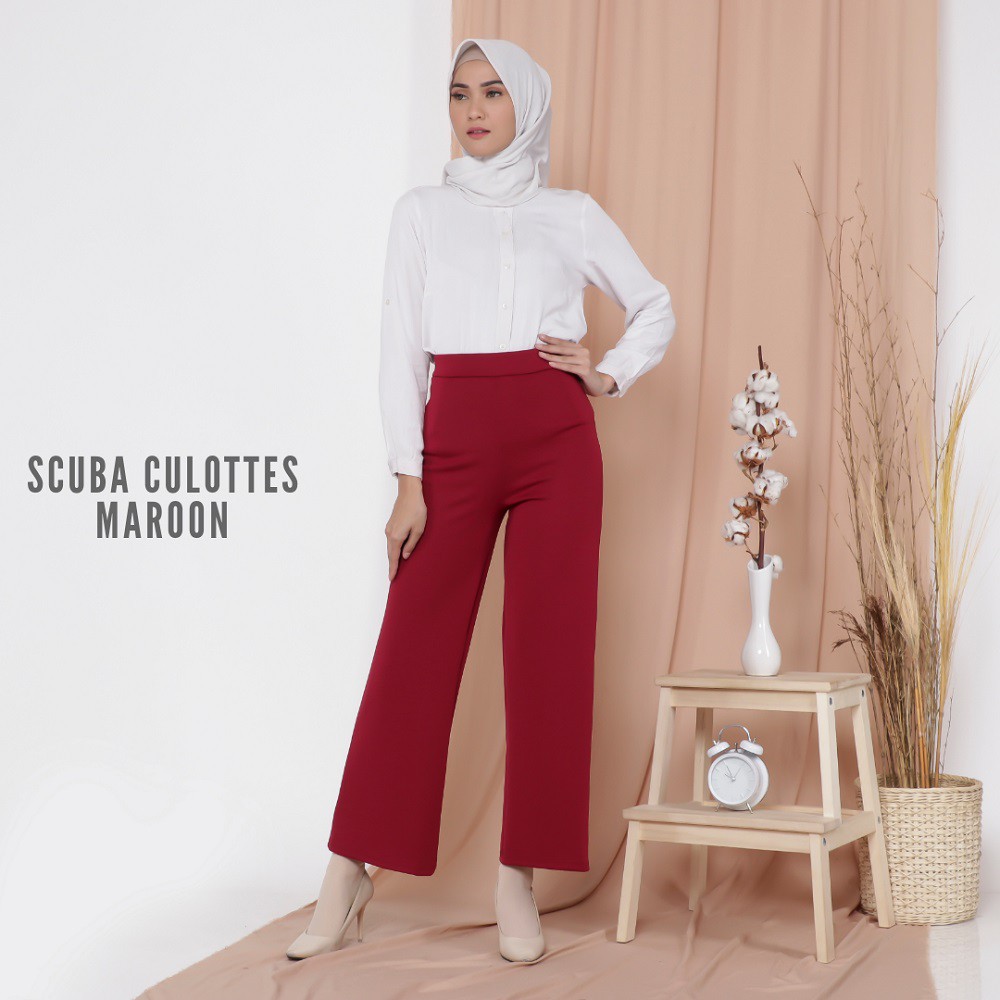 Scuba Culottes - Celana Kulot Bawahan Wanita Muslim by FEMINE-Maroon