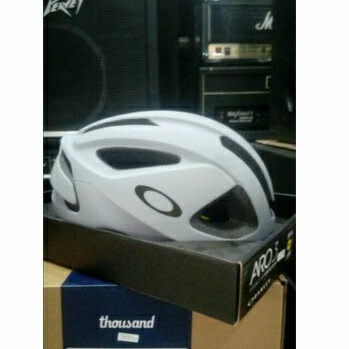 HELM SEPEDA OAKLEY ARO3 FOG GREY