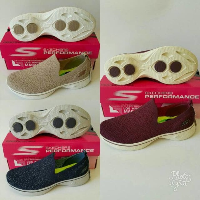 Jual Sepatu Skechers Women / Skecher Women / Skechers GoWalk 4 Gifted