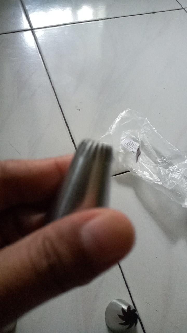 Spuit Piping Bahan Stainless Steel Untuk Dekorasi Kue