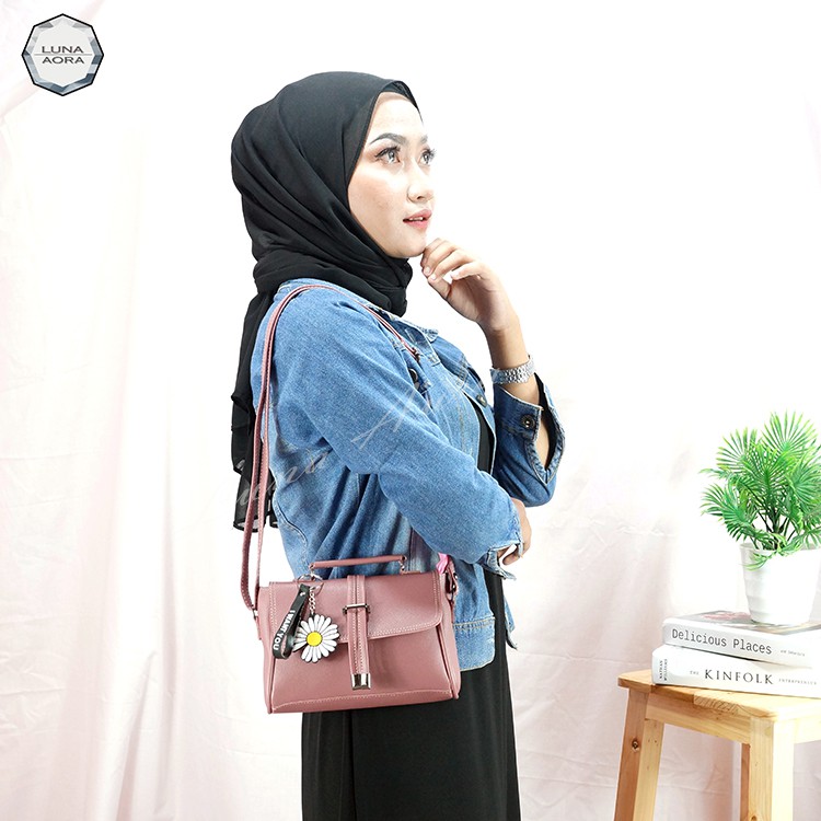 Luna Aura Tas Selempang wanita Minixo Serut SLA-04 Slingbag Wanita Fashion 2in1