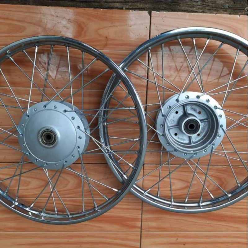 Velg Astrea grand or legenda original