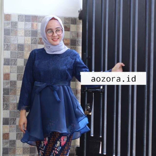 Set brukat marimar kondangan