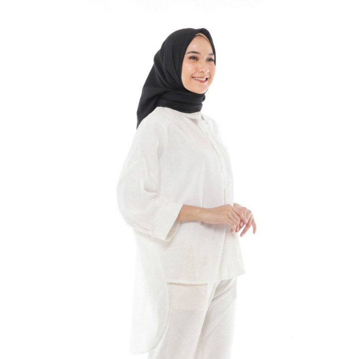 Atasan Wanita Oversized Blouse Putih  Baju Muslim Casual Hijab