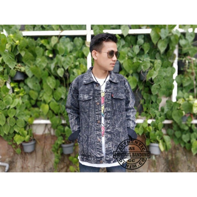 CUCI GUDANG!!! JAKET JEANS SANDWASH HITAM