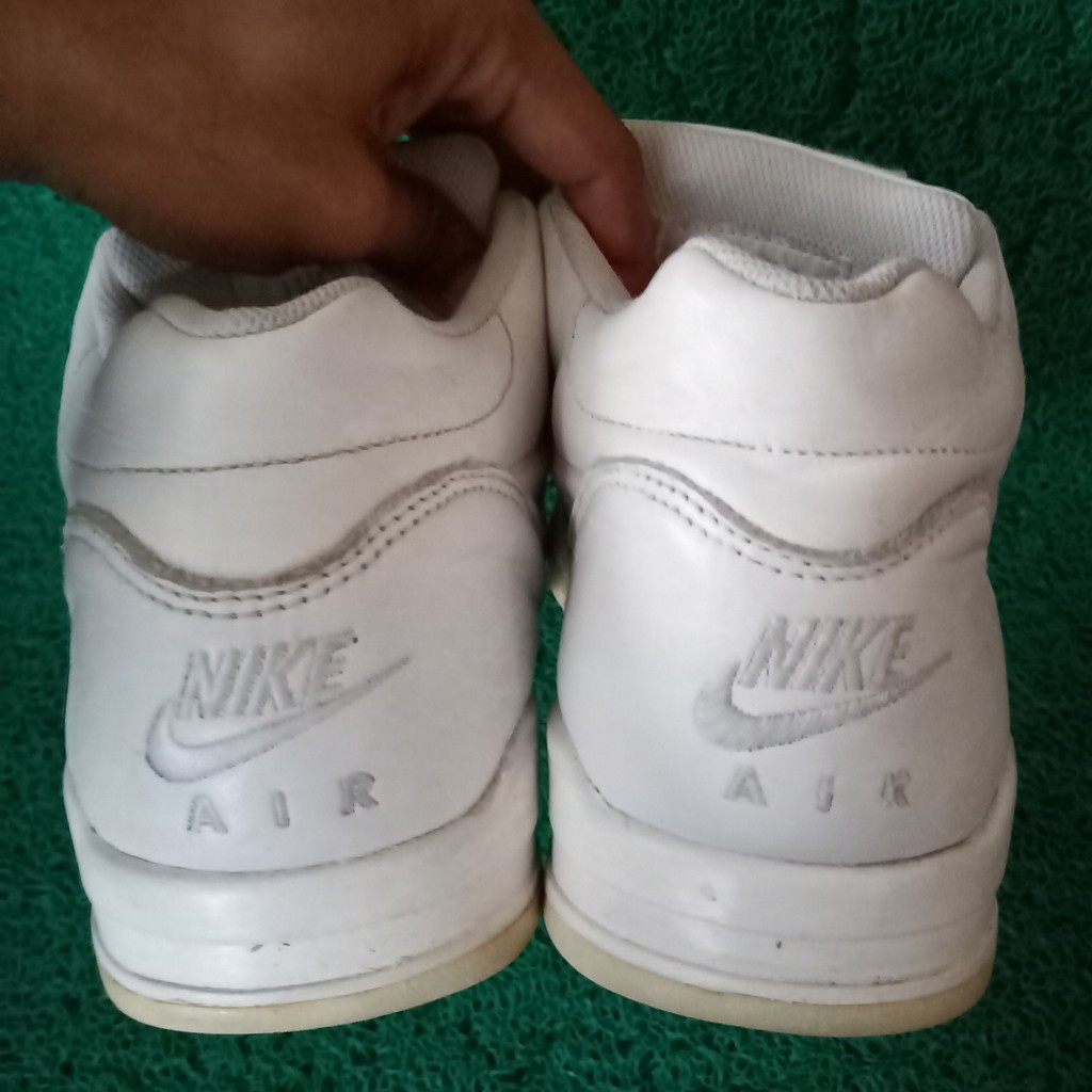 nike air squad flight