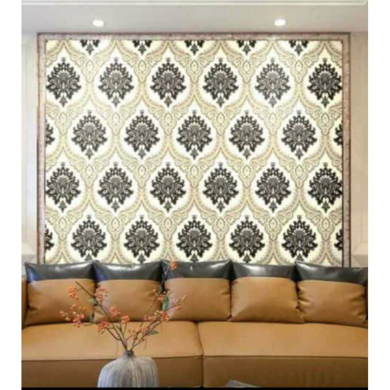 Wallpaper dinding motif hitam gold