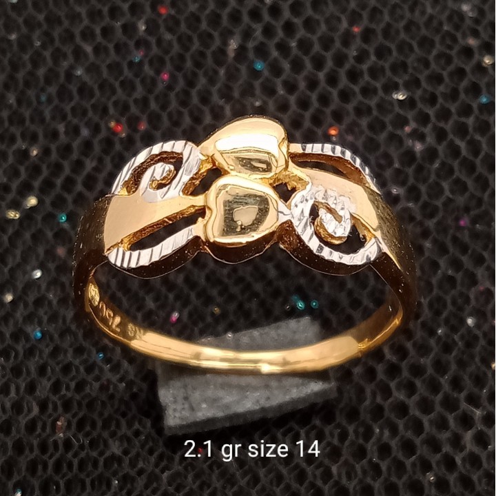 Cincin Emas 17K - 2.1 gr Kadar 750 - 1073