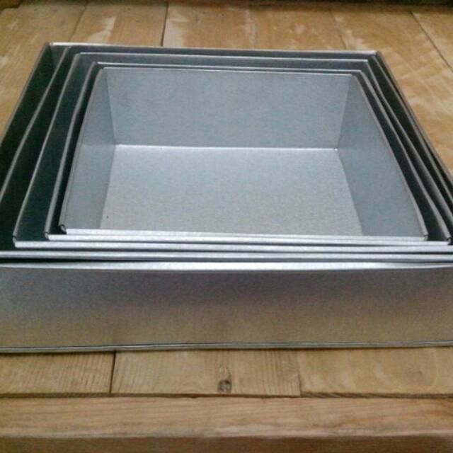 LOYANG KOTAK GALVANIS