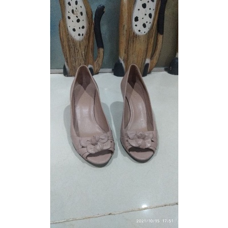 sepatu gucci preloved