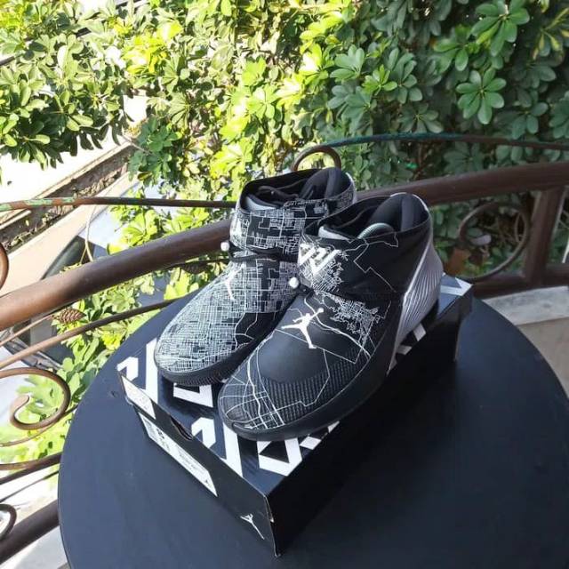 Sepatu Nike Air Jordan Why Not Zero.1
