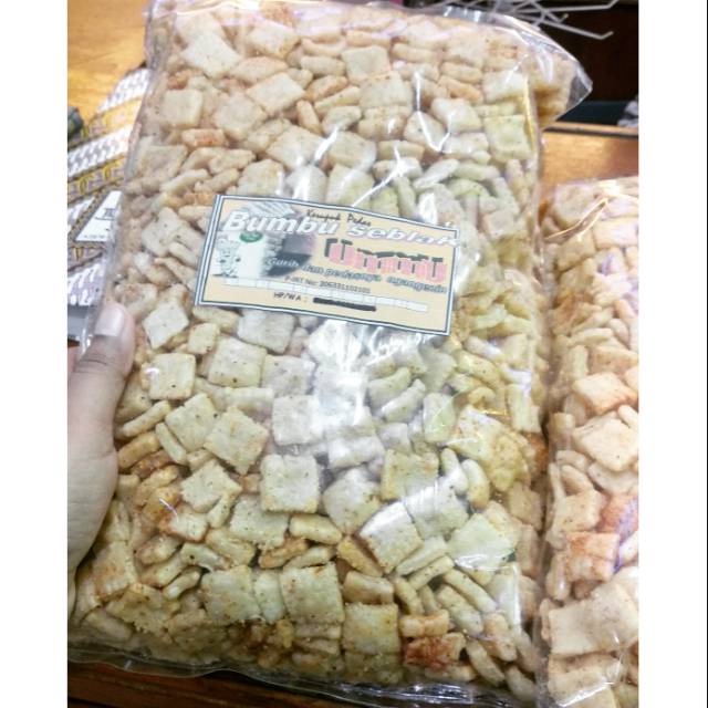 

Kerupuk Seblak Ambyar 1/2 kg kantong Jumbo