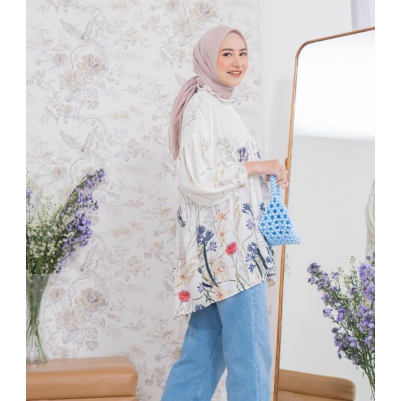 READY Heidi top calla lily by haideeorlin