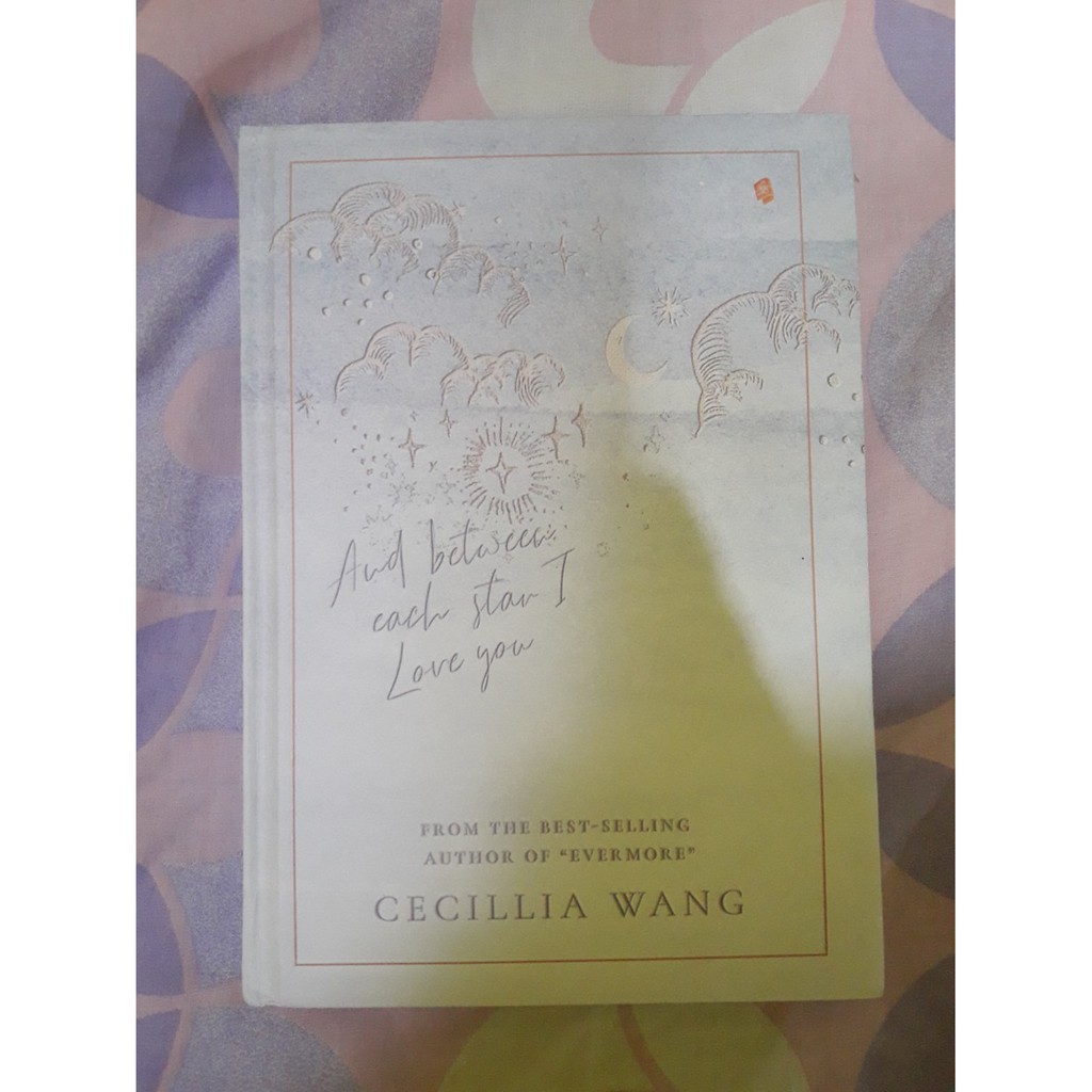 Novel Lumiere Blanche by Cecillia Wang