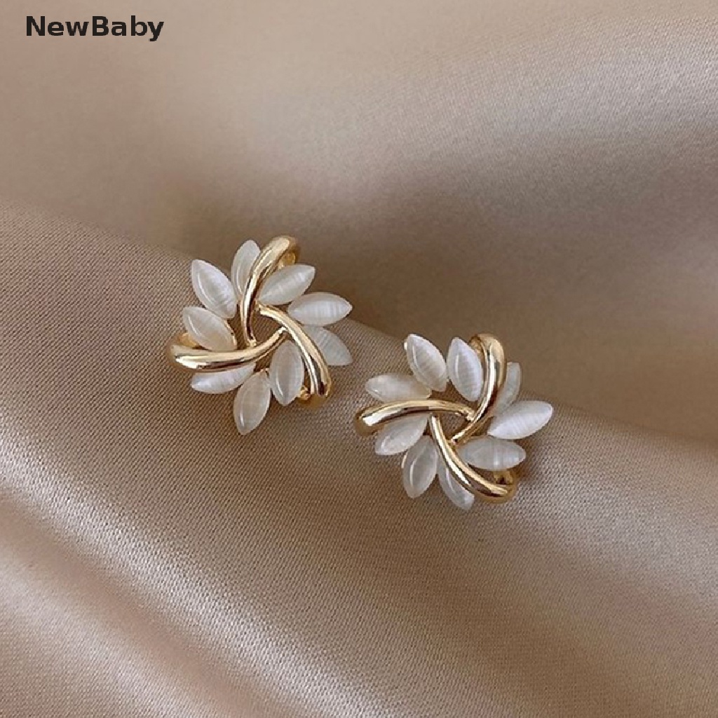 NewBaby Elegant and Exquisite Opal Petal Circle Stud Earrings For Woman ID