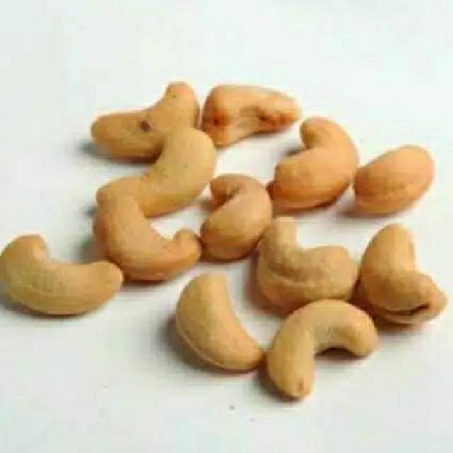 Kacang Mede Panggang 500 gr - Mete Utuh / Roasted Cashew 500 gr Premium