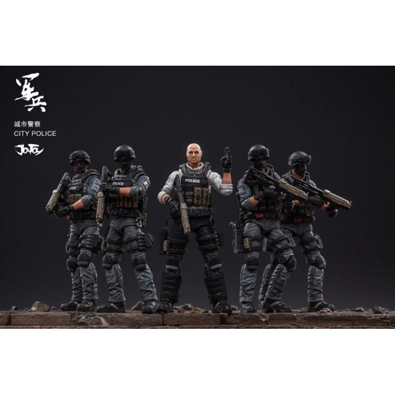joytoy 1/18 police set.
