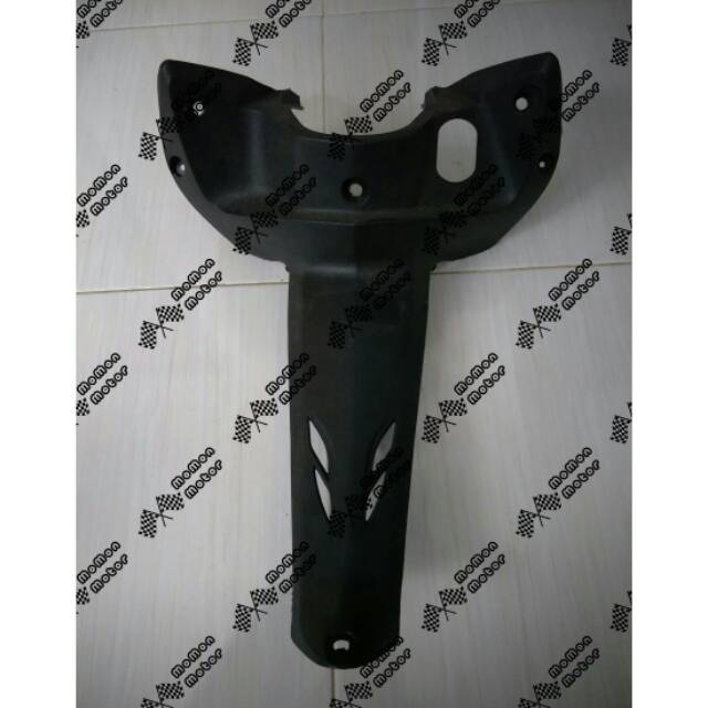 Legshield kontak honda revo 100cc