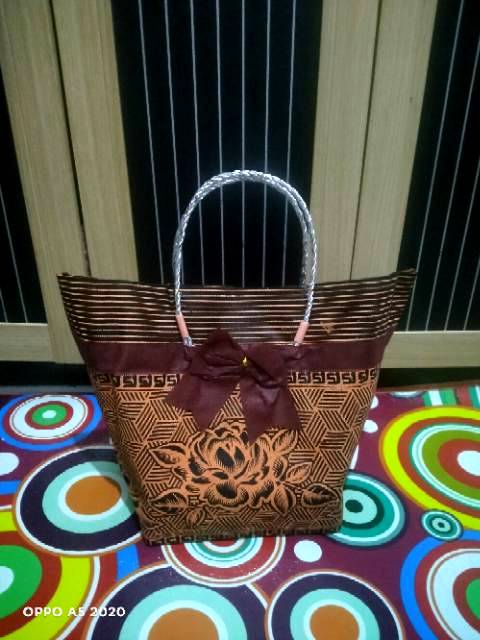 (1LSN= 12 PCS)  Tas hajatan batik mewah uk 22 per lusin isi 12 pcs(EBTH)