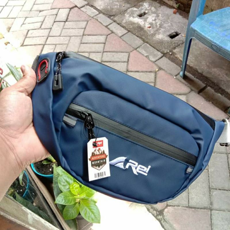 TAS SELEMPANG PRIA WATERPROOF WAIST BAG HEZEL PRIA WANITA ANTI AIR ANTI SOBEK AREI REI