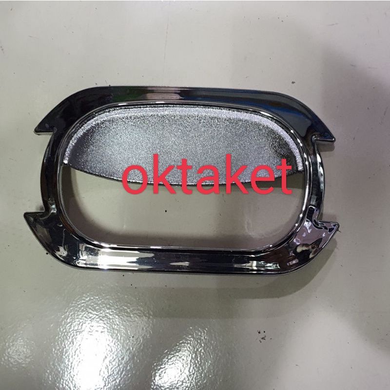 cover outer belakang Rush Terios 2008-2017 chrome
