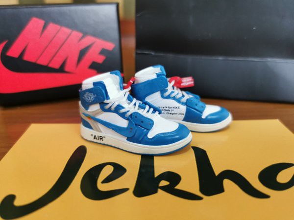 Air Jordan 1 OFF-WHITE UNIVERSITY BLUE - WHITE ROPE - 3D Sneakers Keychain Gantungan Kunci