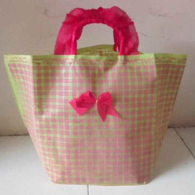 

Tas souvenir tasyakuran uk 22