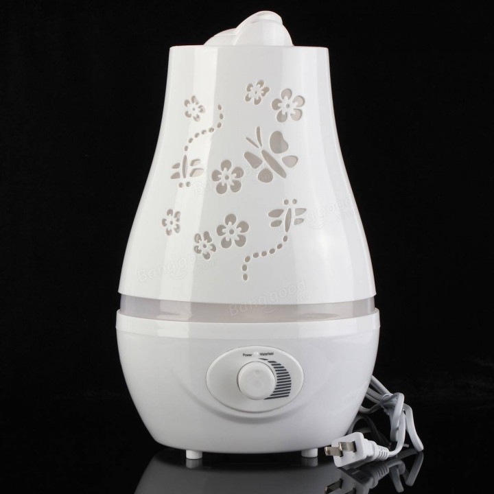 AKN88 - Carved Butterly Flower Design Air Humidifier 7 Colors LED - 2.2L