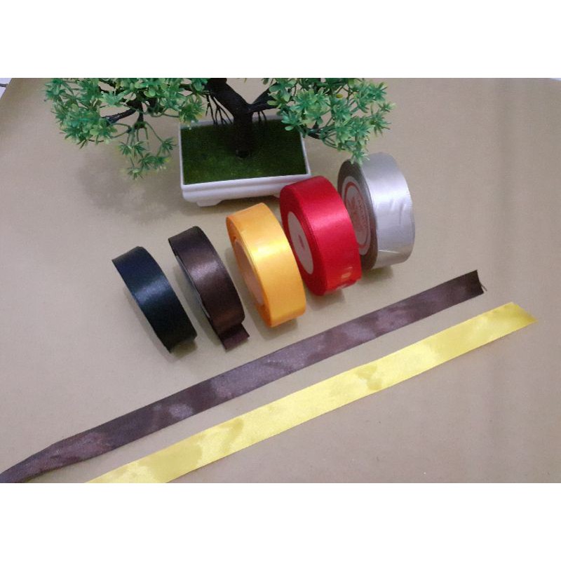 

Pita satin warna meteran