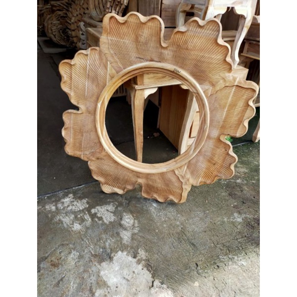 Pigura Cermin Bunga mekar Kayu Jati | pigura Jam dinding | Bingkai Foto | Pigura Ukir jepara