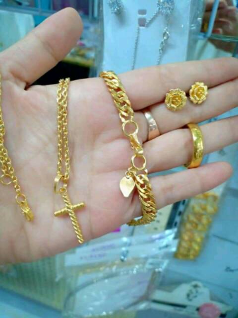 Set kalung Salib perhiasan replika mas 24k,kualitas golden&amp;penang,tahan lama,gak berkarat(rantai 45-50cm dan 60cm