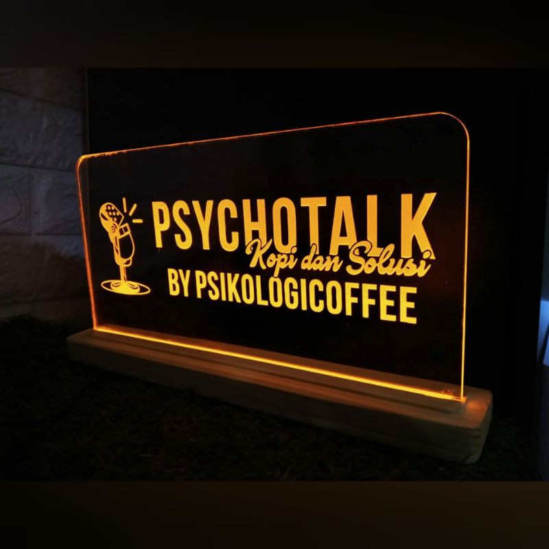 Plakat Ucapan Selamat Event Tropi Kenang Kenangan Bahan Akrilik Warna Custom Lampu Nyala