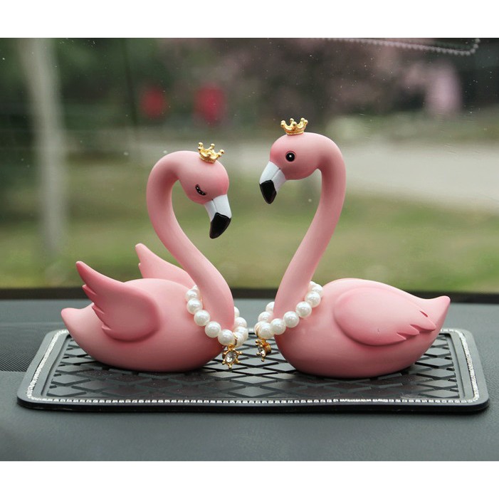 2 IN 1 SET Pajangan Dashboard Mobil Flamingo Couple DELUXE CROWN SERIES