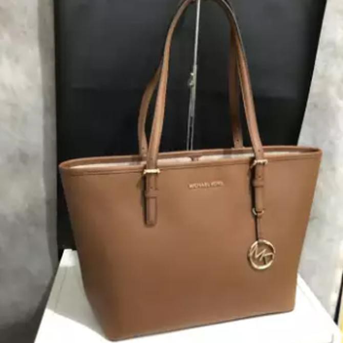 ✅ PENGIRIMAN CEPAT TOTE BAG KOREA✅ TAS MICHAEL KORS JETSET TRAVEL MD CARRYALL TAS MK ORIGINAL