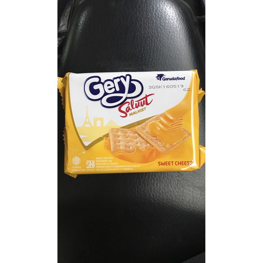 

GERY SALUUT MALKIST SWEET CHEESE 110G 110GR 110 G GR KEJU KUNING MANIS