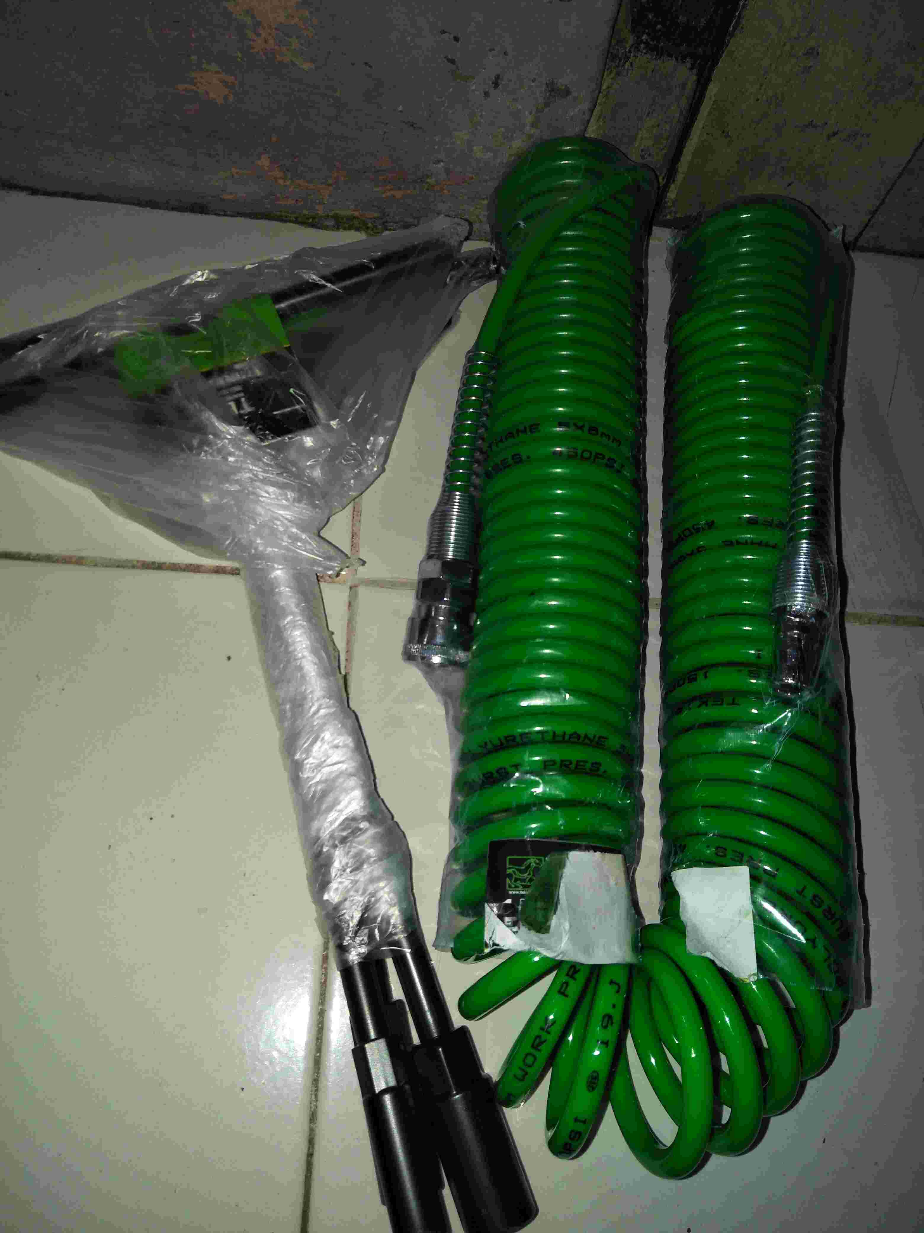 Selang Recoil Tekiro 12 Meter / Selang Spiral Tekiro 12 Mtr