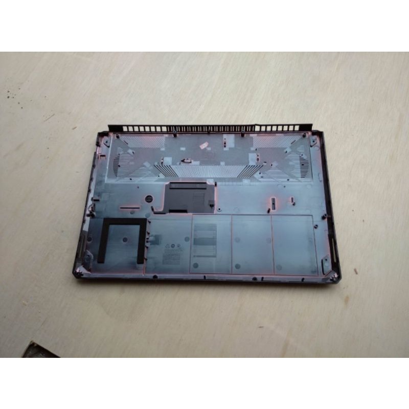 Casing laptop rog tuf FX80 FX80G FX504 FX504G D