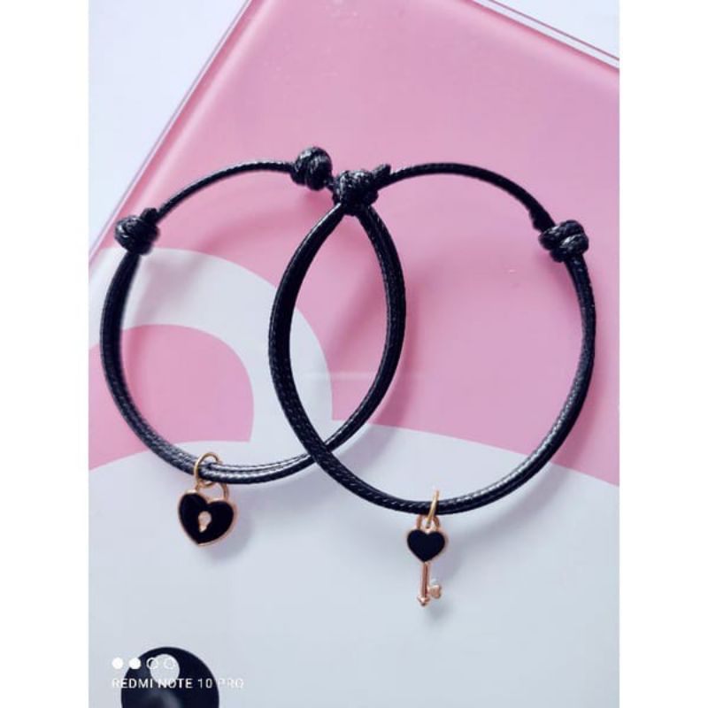 { 2pcs/1 Pasang } Gelang Couple Magnet My Friend Gelang Gembok Kunci Magnet