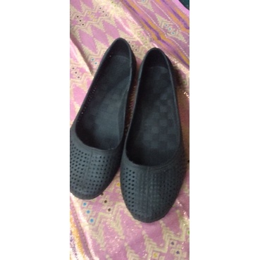 sepatu wanita / sepatu karet /sepatu anti air