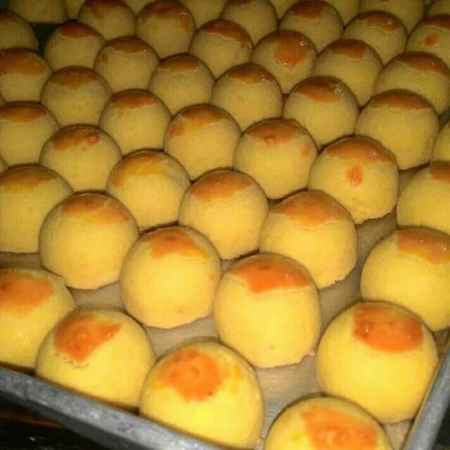 

Nastar nanas home made tanpa pengawet dan pemanis buatan dan tentunya selalu fresh....