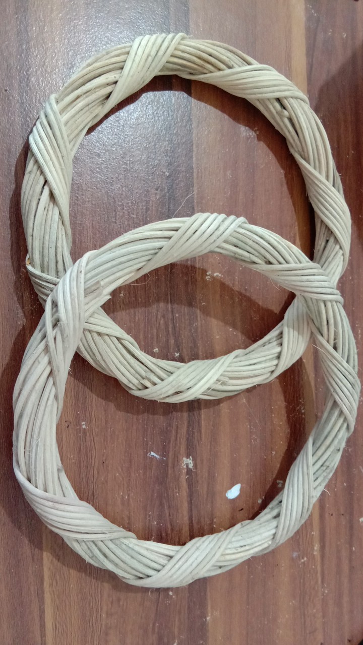 Ring Rotan Diameter 20cm