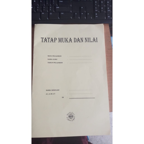 

Buku Tatap Muka dan Daftar Nilai SMP, SMA, SMK