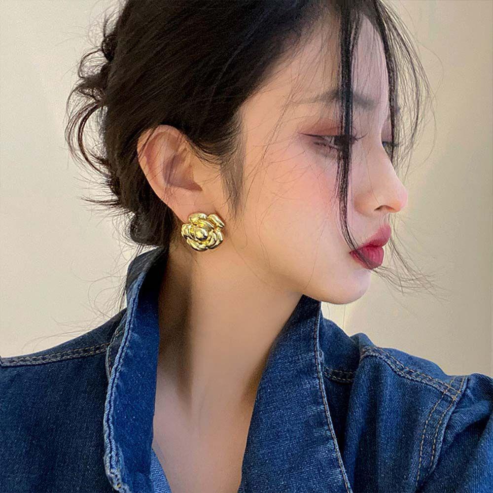 Mxbeauty Anting Wanita Trendi Hadiah Emas Pernikahan Perhiasan Telinga Temperamen Gaya Korea stud Earrings